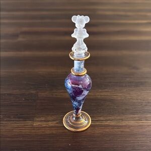 Disney Blown Glass Perfume Bottle with Frosted Glass Minnie Mouse Applicator